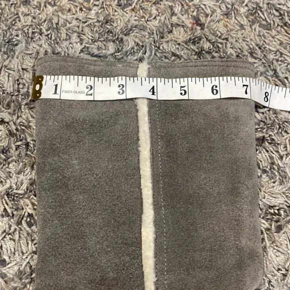 Diba gray leather upper faux fur lined boots size 40 (9) - Picture 3 of 6